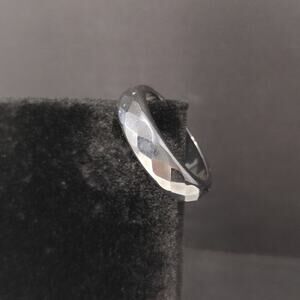 Hematite Magnetic Gemstone Unisex Ring US Size 10, Faceted Gemstone